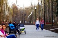 Парк на Дзержинского встречает новую весну