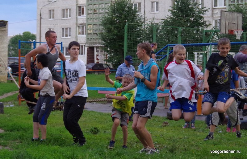 Погода в воскресенское на 10 дней. Школа 26 Воскресенск. Лопатинский микрорайон Воскресенск фото. Танцы на Лопатинском Воскресенск. Погода поселения Воскресенск.